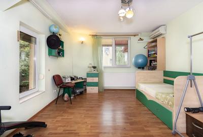 Casă cu 6 camere cu Teren 600 Mp în Drumul Taberei - 12