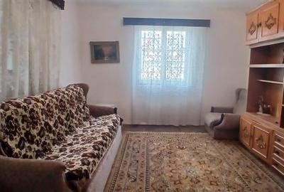 Casa 6 camere de vanzare Pucioasa 441 mp teren - 5