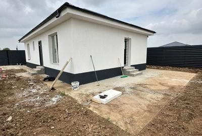 Casă cu 3 camere cu Teren 400 Mp în Central - 9