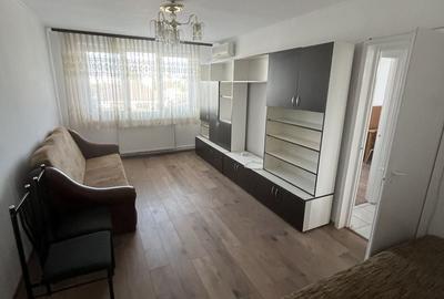 Apartament cu 3 camere decomandat în Semicentral - 2