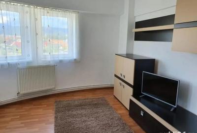 Apartament cu 2 camere decomandat în Republicii - 5