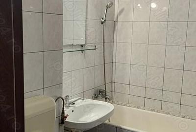 Drumul Taberei, garsoniera Piata Moghioros - 8