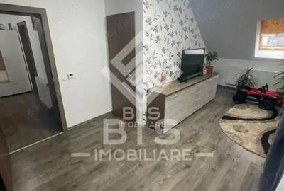 Apartament cu 4 camere decomandat în Calea Moldovei - 20