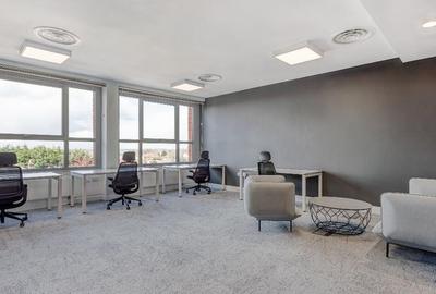 Spațiu comercial, de 20 mp, în P-ța Romană - 10