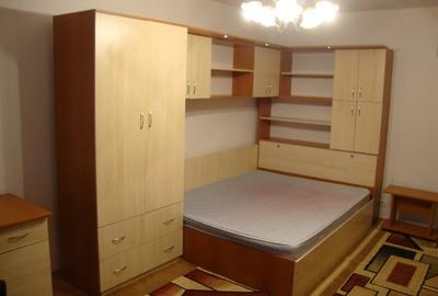 Garsonieră decomandată în Berceni - 2