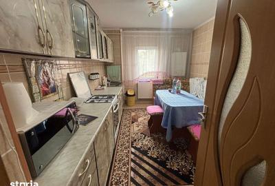 Apartament cu 2 camere decomandat în Gară - 2