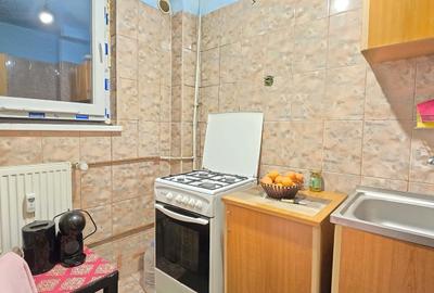 Iancului - Pantelimon, bloc 1980 - 8