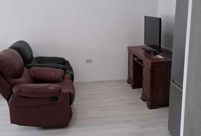 Apartament cu 2 camere decomandat în Roșu - 2