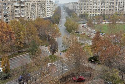 UNIRII,imobil stradal,monolit,panorama unica a bulevardelor UNIRII,DECEBAL,ROND - 2