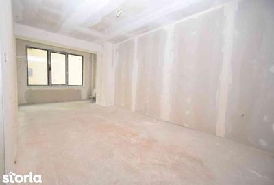 Apartament cu 3 camere decomandat în Central - 3