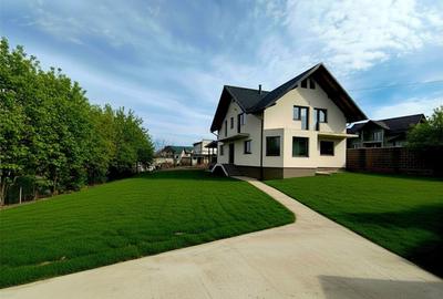 Casă individuală cu 5 camere cu Canalizare în Sfântu Ilie - 1