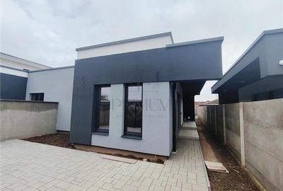 Duplex - toate utilitatile - personalizare interiora - 1