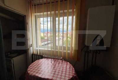 Apartament de vanzare, cu 2 camere, 49 mp, zona Micro 11 - 6