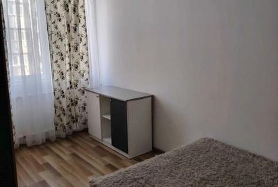 Apartament cu 3 camere semidecomandat, mobilat în Titan - 7