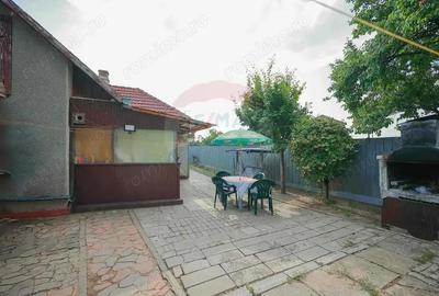 De vanzare Casa cu 2 camere ?i 1477 mp teren in Sanmartin - 10