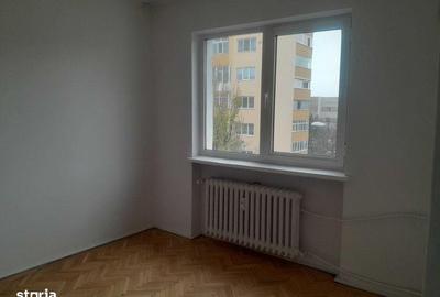 Apartament cu 3 camere decomandat în Valea Rosie - 6