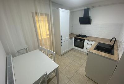 Apartament cu 3 camere decomandat în Exterior Vest - 8