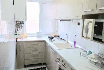 !!! Amenajat... 2 Camere...Gh. Lazar - 3