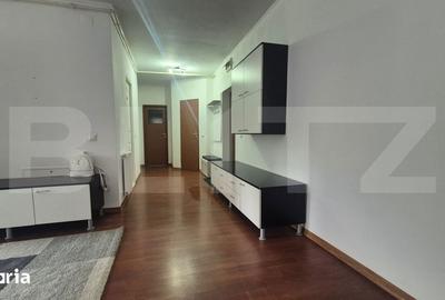 Apartament cu 3 camere în Micro 16 - 11