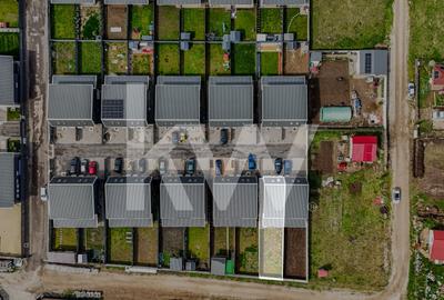 Duplex cu 4 camere cu Canalizare în Tărlungeni - 17