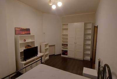 Armeneasca, Mosilor - 1