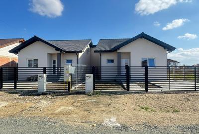 Duplex pe parter, despărțit prin baie, 3 camere, Posibilitate de mansardare - 1