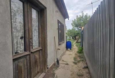 Teren cu casa demolabila zona Rosiori - 1