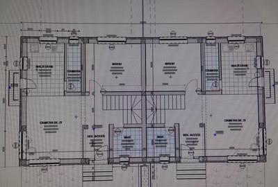 Casă cu 4 camere în Central - 1