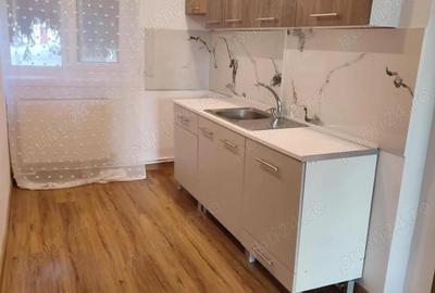De vanzare apartament 2 camere, complet renovat, zona Restaurant Bradu - 14