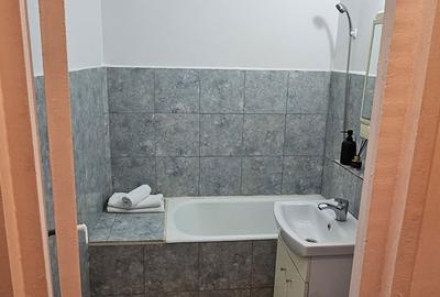 Garsonieră decomandată în Confecții - 3