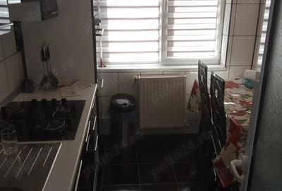 Apartament cu 2 camere semidecomandat în Independenței - 2