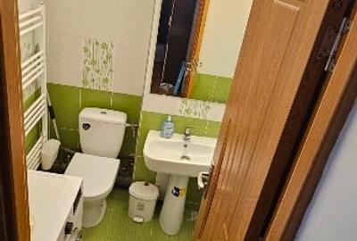 Inchiriez apartament 2 camere, decomandat, mobilat, balcon inchis cu tamplarie P - 3