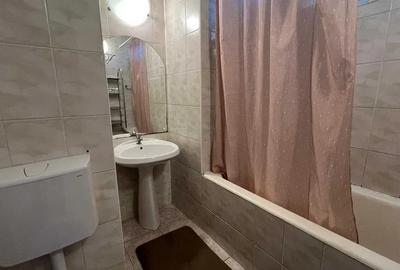 Apartament 2 camere, 51mp, etaj intermediar, zona Hotel Royal - 6