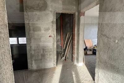 Casă cu 4 camere în Coșteiu - 7