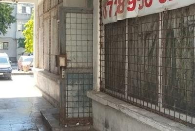 Spațiu comercial, de 120 mp, în Central