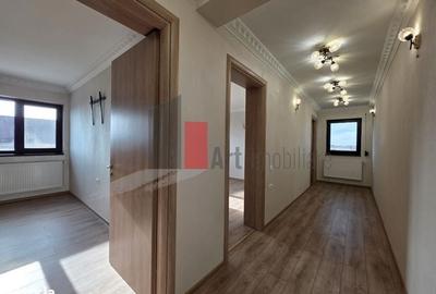 Casă cu 5 camere în Copăceni