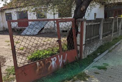 Spațiu comercial, de 480 mp, în Central - 3