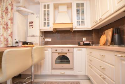 Apartament cu 3 camere decomandat în Calea Călărașilor - 16