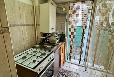 Apartament cu 2 camere semidecomandat în Podu Roș - 2