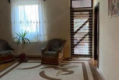 Ag EUROPA vinde casa individuala 6 cam. si teren 5 ari in Titulescu. Ag EUROPA vinde casa individuala 6 cam. si teren 5 ari in Titulescu. - 3