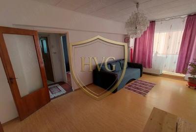 Apartament cu 2 camere semidecomandat, mobilat în Titan