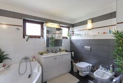 Casa individuala superba de vanzare, cartier Andrei Muresanu! - 50