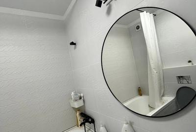 Apartament cu 3 camere decomandat în Berceni - 1
