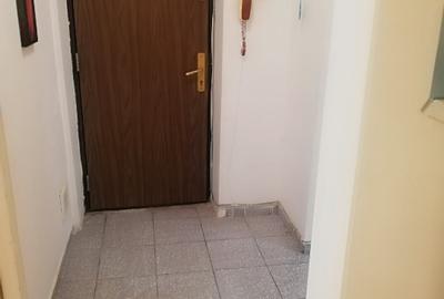 Garsoniera de vânzare bulevard Decebal, Sector 3 - 3