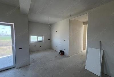 Apartament cu 2 camere decomandat în Bucovăț (Remetea Mare) - 13