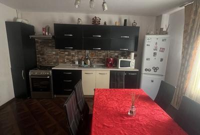 Casă cu 4 camere în Central - 8