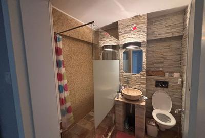 Apartament cu 3 camere în Central - 3