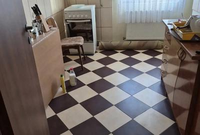 Apartament cu 3 camere decomandat în Central - 5