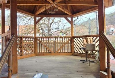 Casa/ Spalatorie chimica de vanzare in Sighisoara - 2