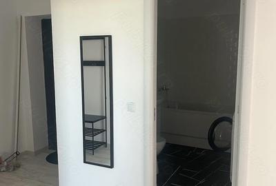 Apartament cu 2 camere decomandat în Central - 2
